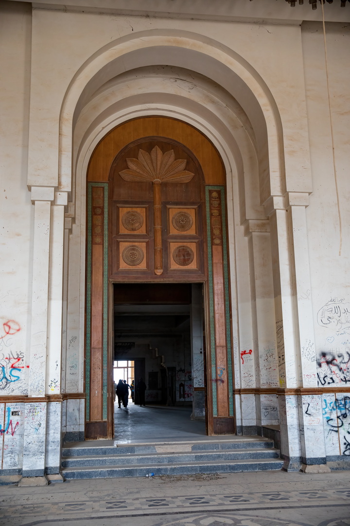 Saddam Hussein Babylon Palace
