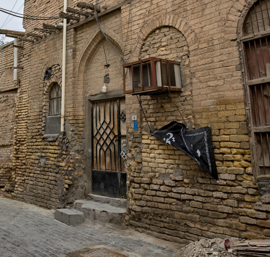 Traditional Iraq Doors