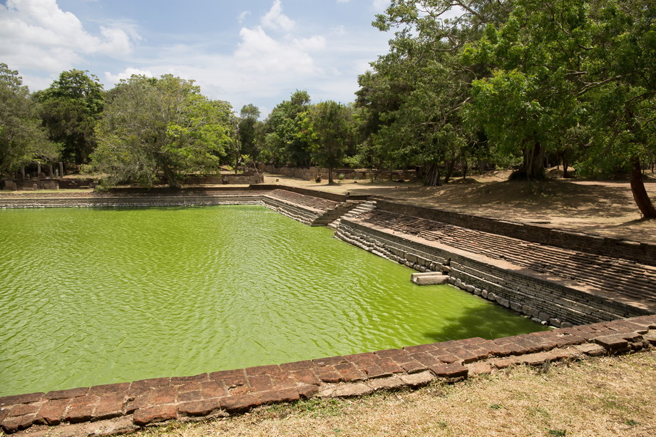 SRI LANKA Archaeological Sites