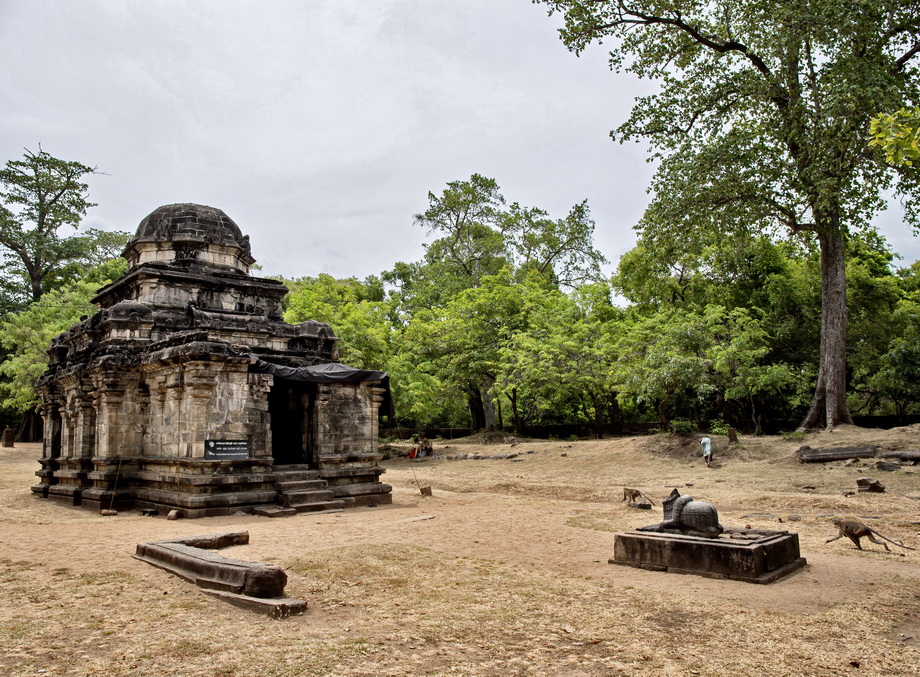 SRI LANKA Archaeological Sites