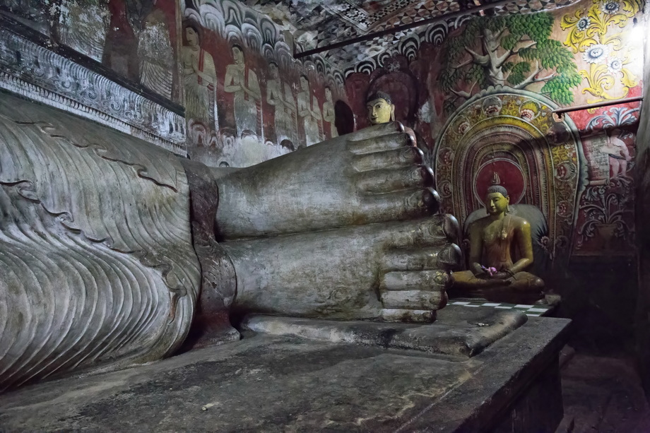 SRI LANKA Archaeological Sites