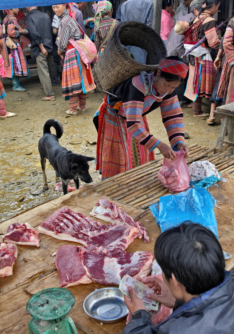 Cao Son Market