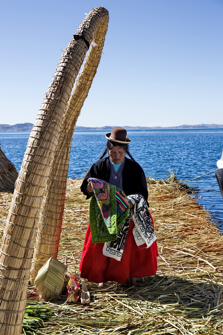 Totora reed boats (Balsas de Totora)