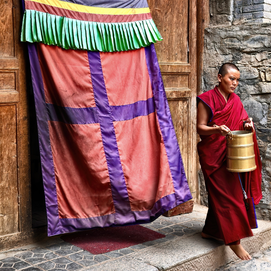 Tibetani People