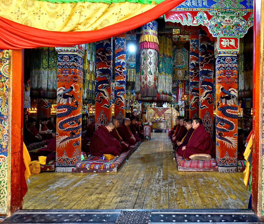 Tibetani People